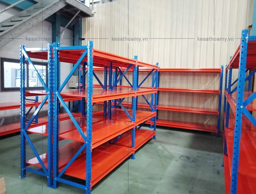 Kệ trung tải vinatech