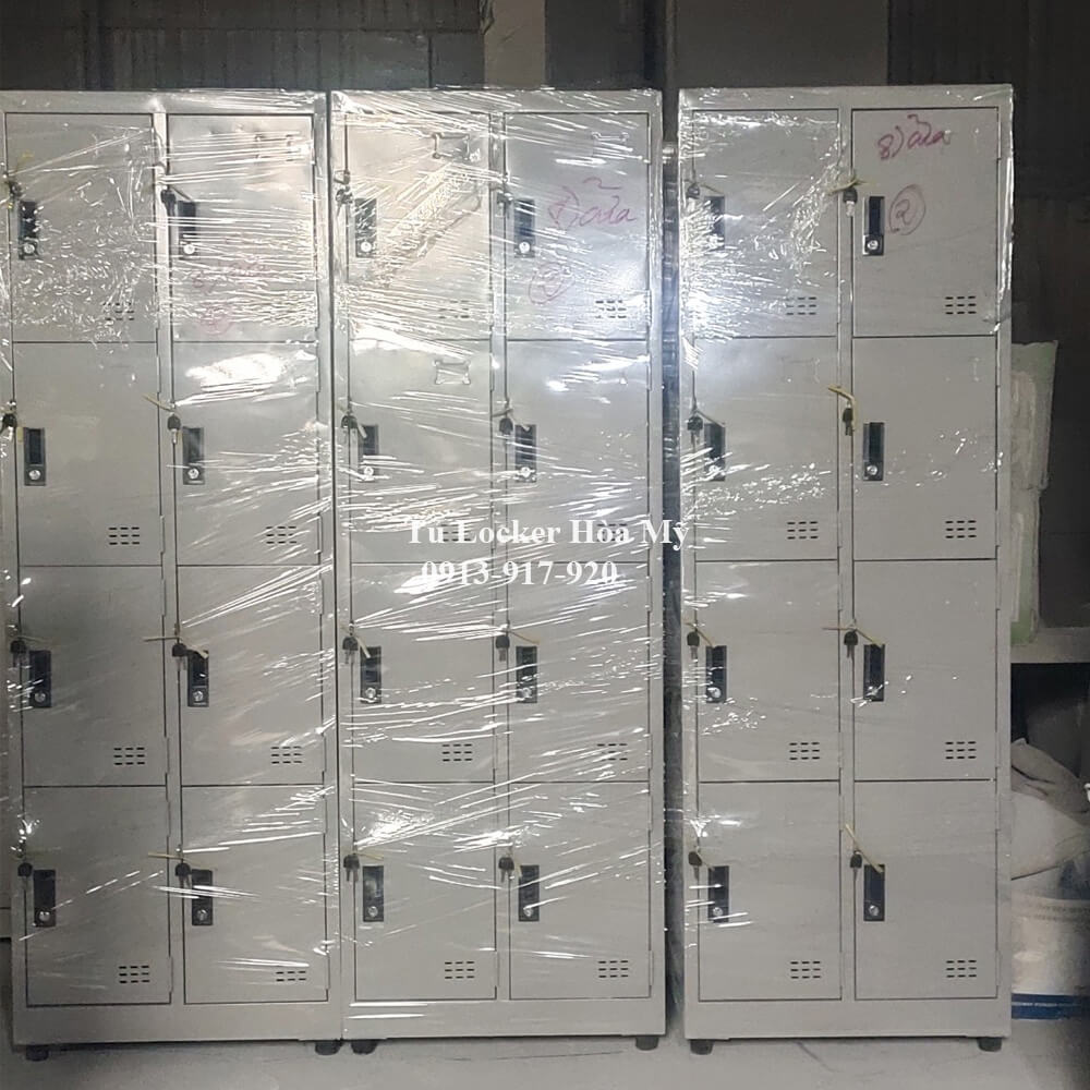 Hình thực tế mẫu tủ locker 8 cánh 8c2k